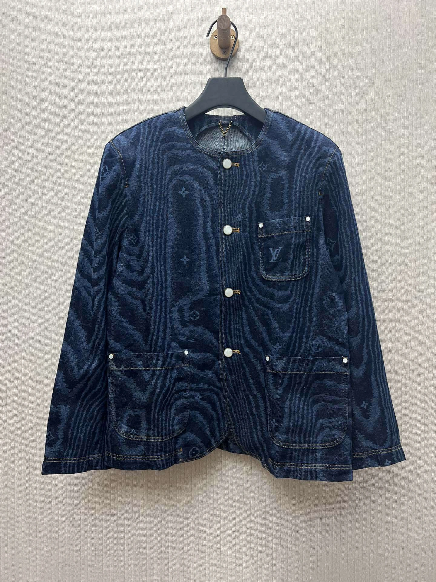&wg.luxury- 8V item:E-F190I0117